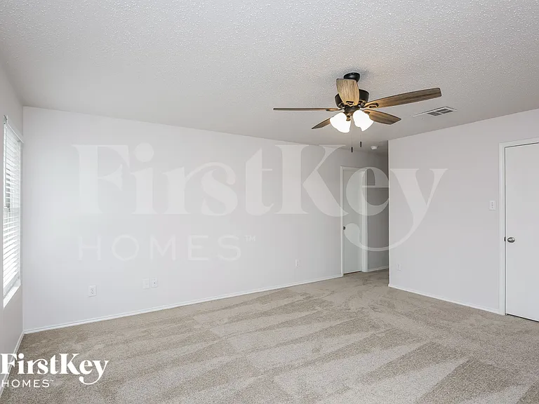 5308 Newcastle Ln — Photo 10