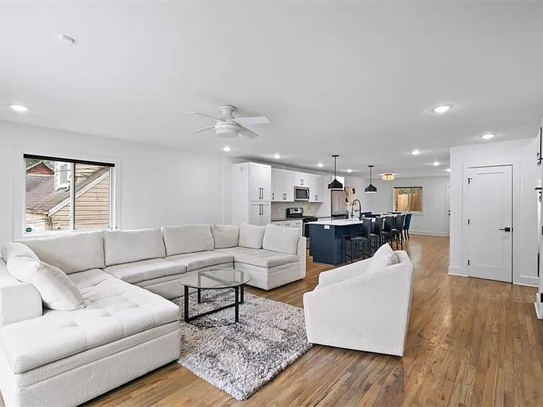 1846 Rogers Ave SW — Photo 10