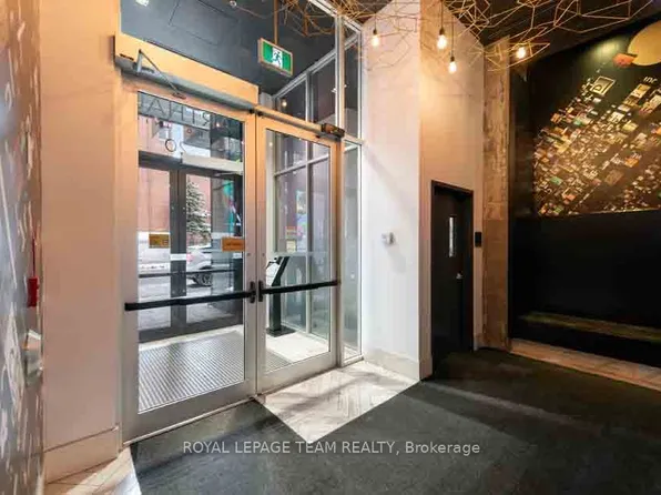 20 Daly Ave #1503, Ottawa, ON K1N 0C6