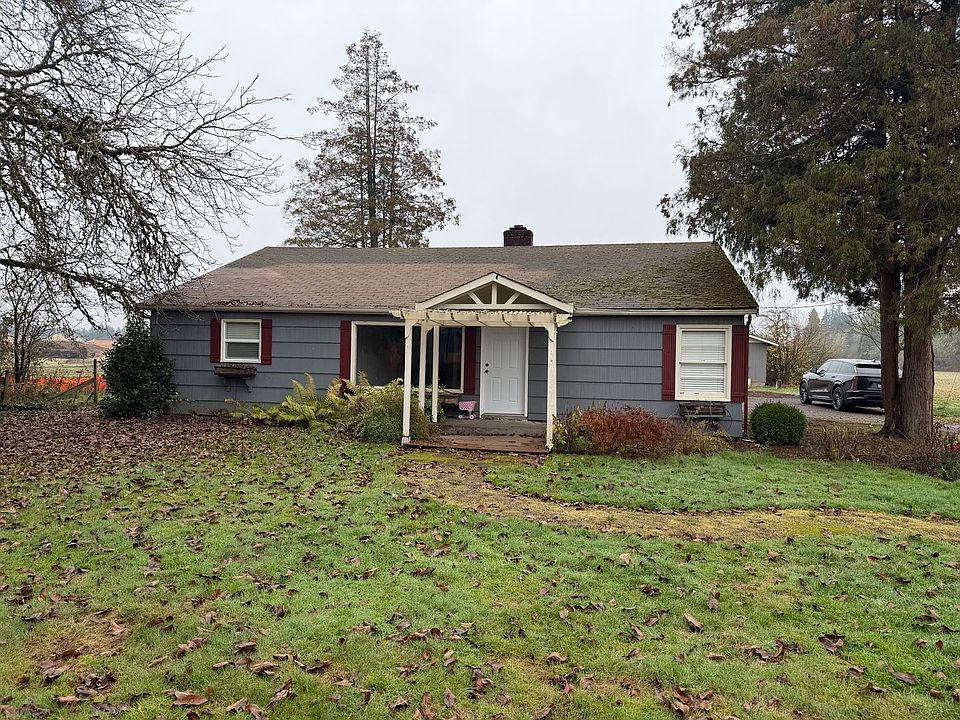 1st image of 3110 SE Grace Ave