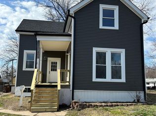 809 N Florissant Rd, Saint Louis, MO 63135