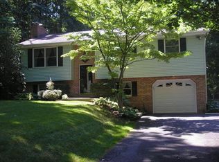 631 Elm St, East Earl, PA 17519