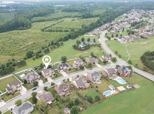 126 Hawks Nest Ln, Suffolk, VA 23435