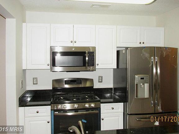 5th image of 10009 Vanderbilt Cir #35