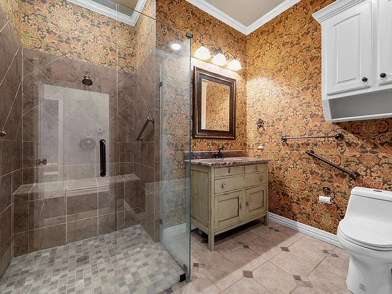 7030 Flagstone Cir — Photo 27
