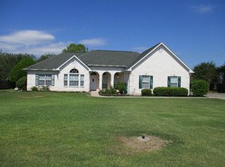 204 Kingwood Forest Dr, Victoria, TX 77904