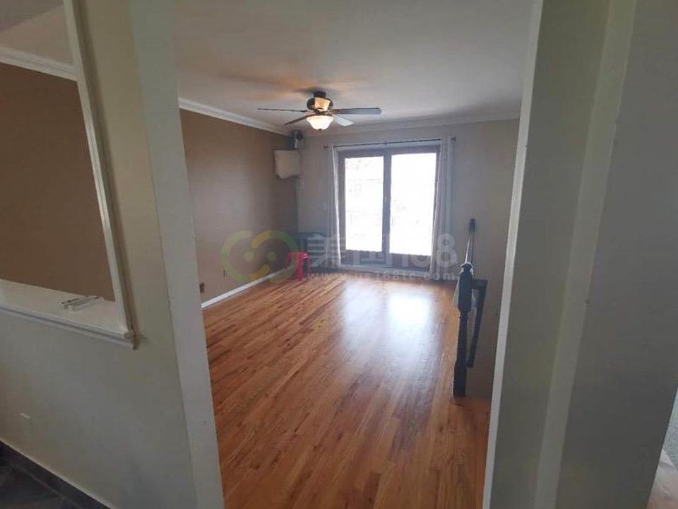 1st image of 338 Caswell Ave #2B