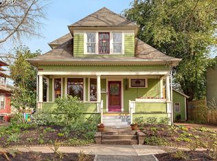 1023 SE Lambert St, Portland, OR 97202