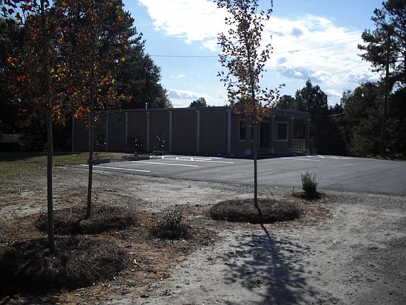3rd image of 3043 Braselton Hwy