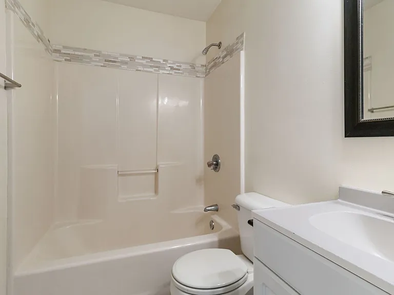 100 Bearwood Dr — Photo 20