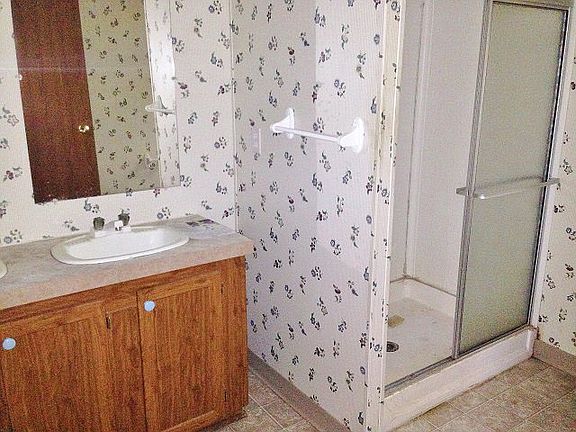 4th image of 6331 Arrowood Dr