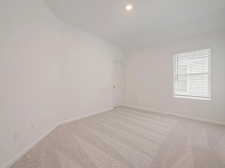5554 Amber Brook Ln — Photo 25