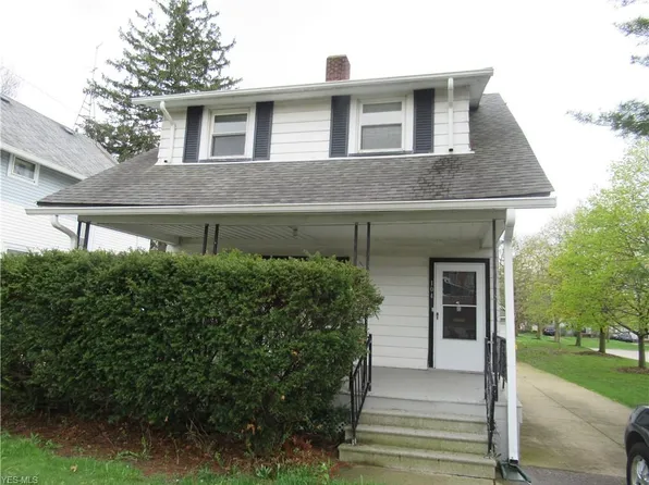 104 Columbus Rd, Bedford, OH 44146
