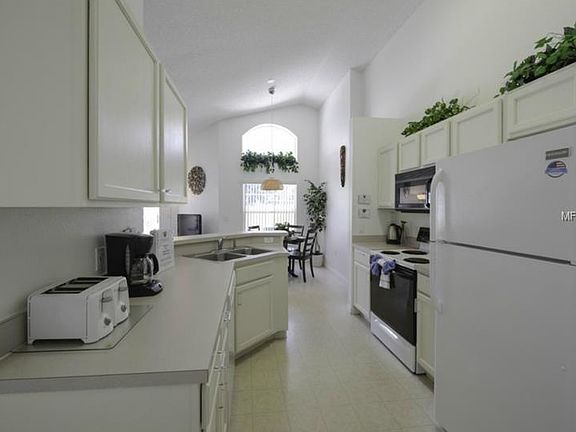 4th image of 1660 Dunes Ct
