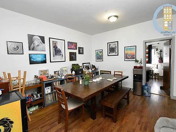3rd image of 565 Chauncey St APT 1