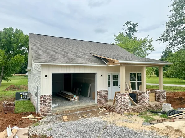 114 Honeysuckle Ln, Sparta, TN 38583