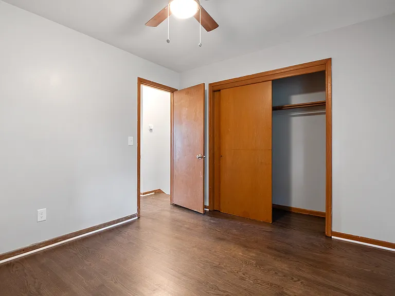 1310 S 49th Ter #1310 — Photo 13