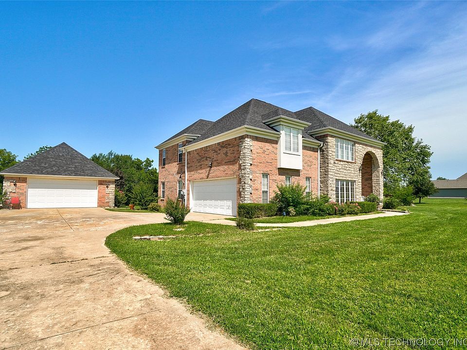 1201 S Holmes, Cushing, OK 74023 MLS 2325197 Zillow