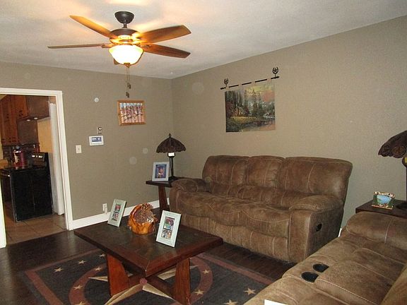 2nd image of 602 S Franklin Ave