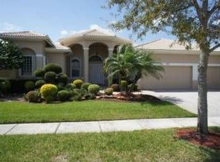 1986 NW 167th Ave, Pembroke Pines, FL 33028