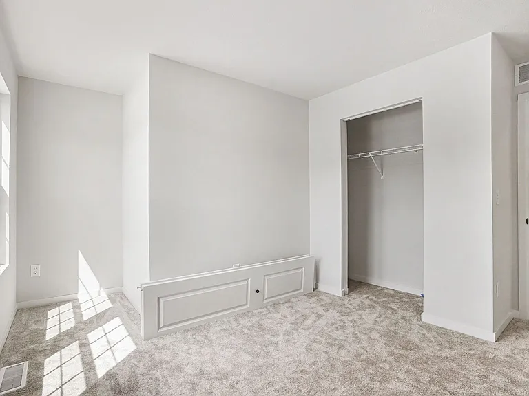 360 N Sherman St — Photo 19