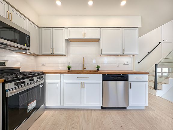 5th image of 18013 Park Ave