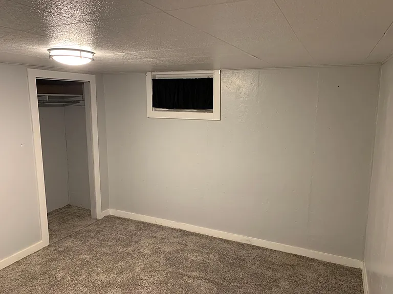 Bedroom #4 (Basement)