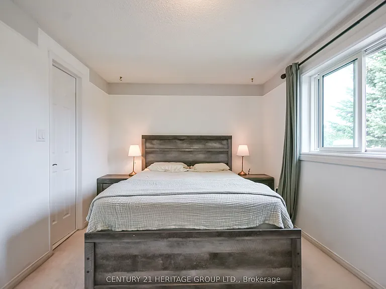 416 Sunnidale Rd — Photo 10