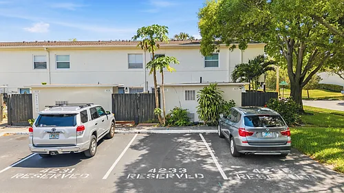 4233 La Sorrento Ct Photo 1