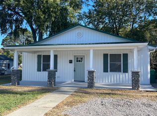 424 Dupuy Ave, Colonial Heights, VA 23834