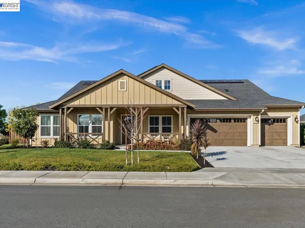 303 Emmet Pl, Concord, CA 94521