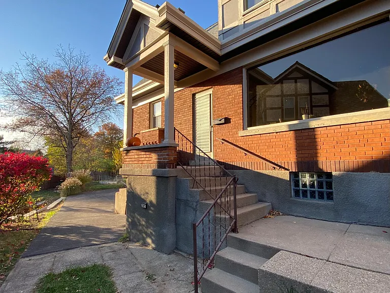 3503 Saint Martins Pl #2 — Photo 2