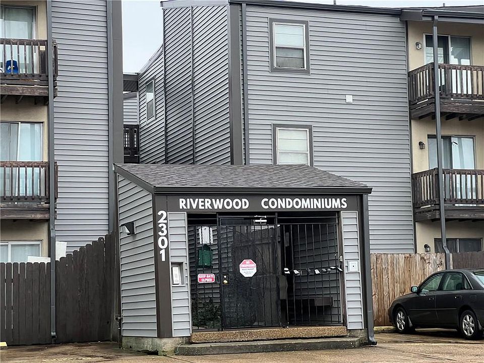 1st image of 2301 Edenborn Ave APT 706