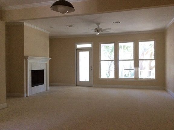 4th image of 1202 Plantation Point Dr