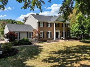 176 Harvest Dr, Akron, OH