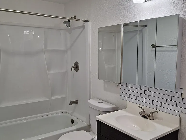 5856 Willard St #1 — Photo 10