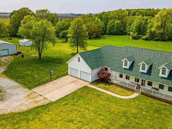 165 1500th Ave, Mount Pulaski, IL 62548