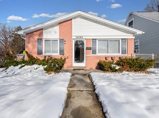 34084 Currier St, Wayne, MI 48184