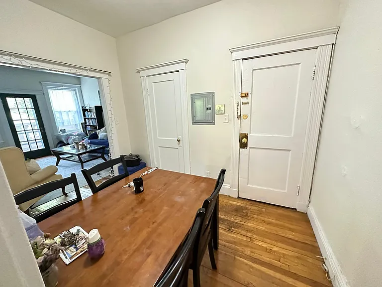 15 Egremont Rd #18 — Photo 14