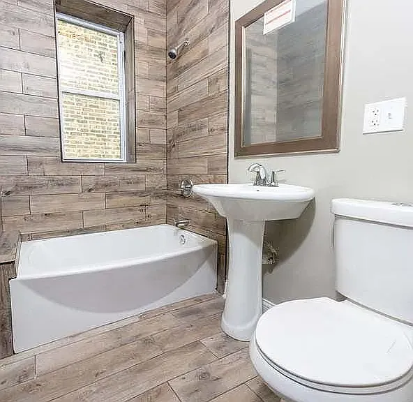 7961 S Essex Ave #1 — Photo 5