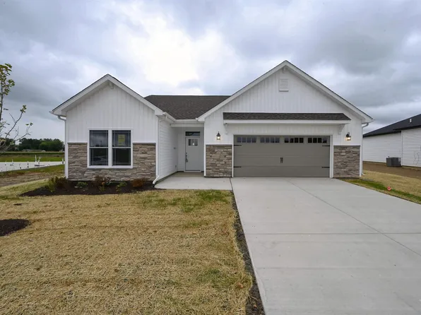 2495 Fiona Dr, Kokomo, IN 46902
