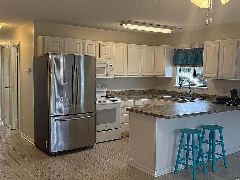 1850 Colony Dr #2S — Photo 23