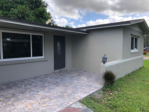 3rd image of 9473 SW 52nd St