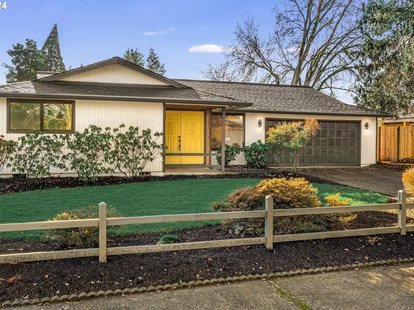 3448 SE Maple St, Hillsboro, OR 97123