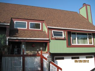 4802 Copper Hill Dr, Rapid City, SD 57702