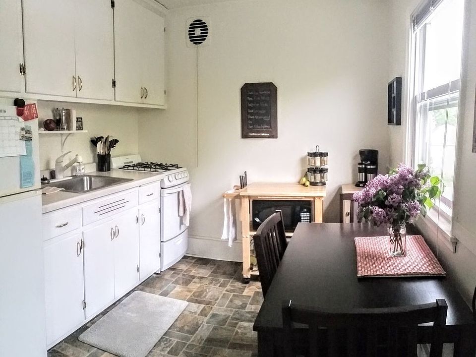 1st image of 1231 Saint Clair Ave #9860073
