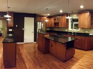 147 S Forest Ave, Hillside, IL 60162