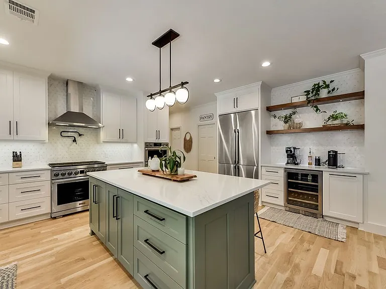 2216 Ridgecrest Trl — Photo 19