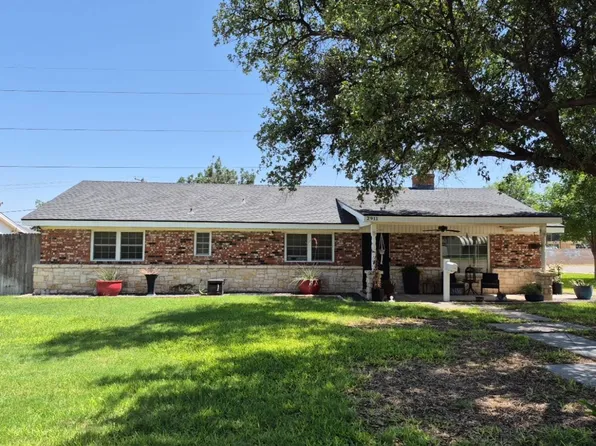 2911 Princeton Ave, Midland, TX 79701