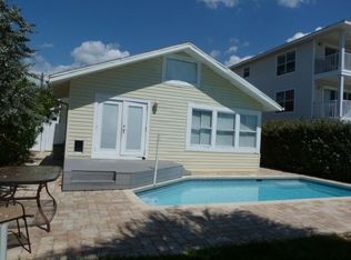 212 Beach Trl, Indian Rocks Beach, FL 33785